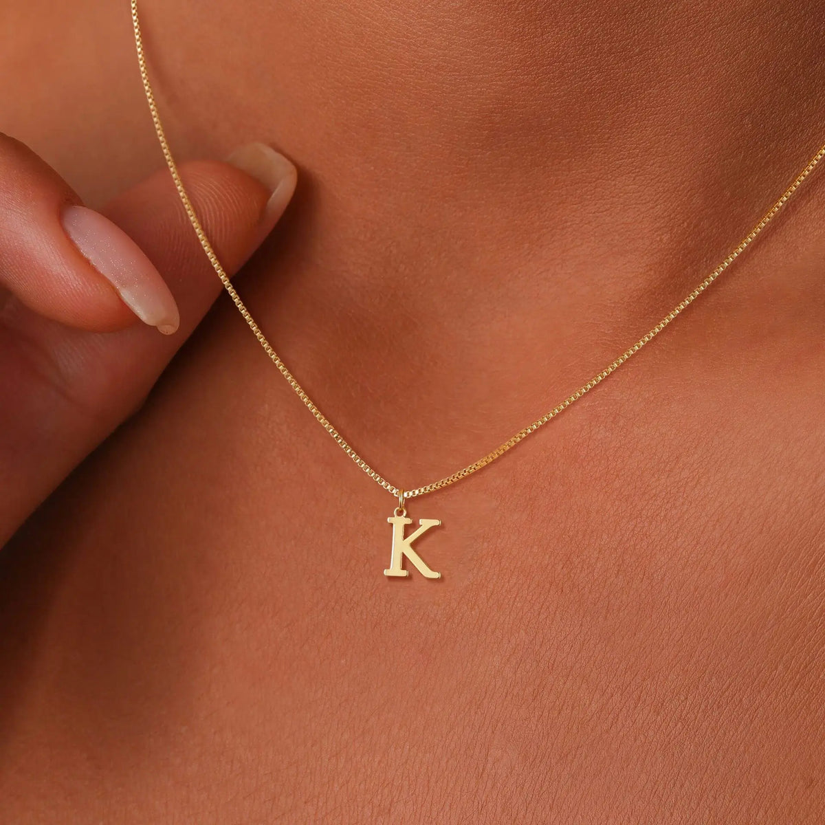 COMPRA 1 LEVE 2 Collar con Inicial A-Z